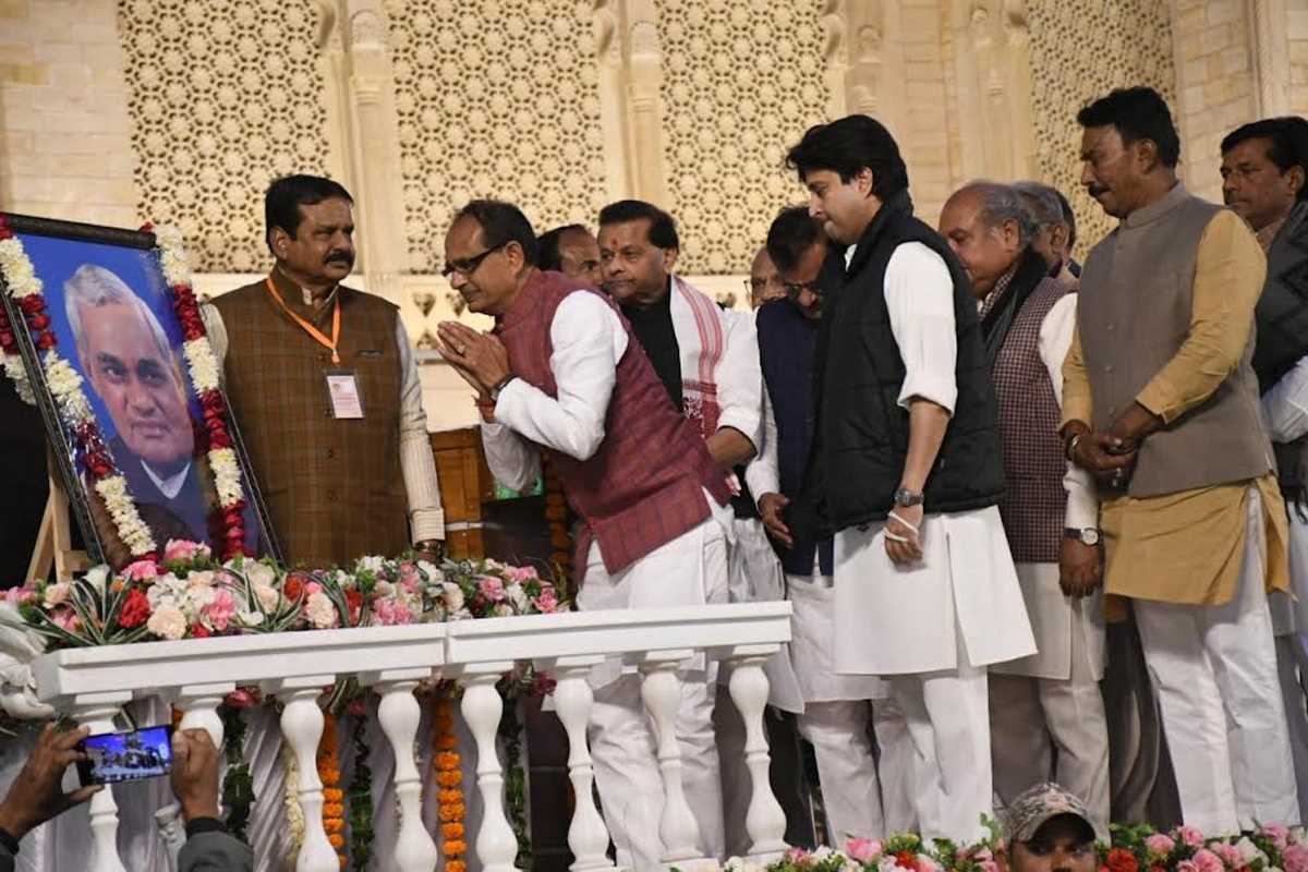 ग्वालियर गौरव दिवस में क्यों नहीं आये कांग्रेस विधायक व महापौर, सियासत हुई तेज